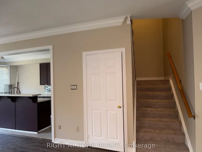 476 Mahogany Ct — Photo 13