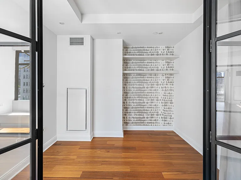 57 Reade St #10F — Photo 11