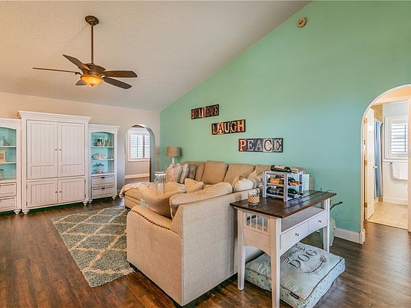 5th image of 2139 Tioga Dr