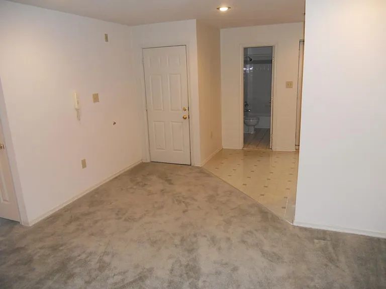 812 S 3rd St #3 — Photo 8
