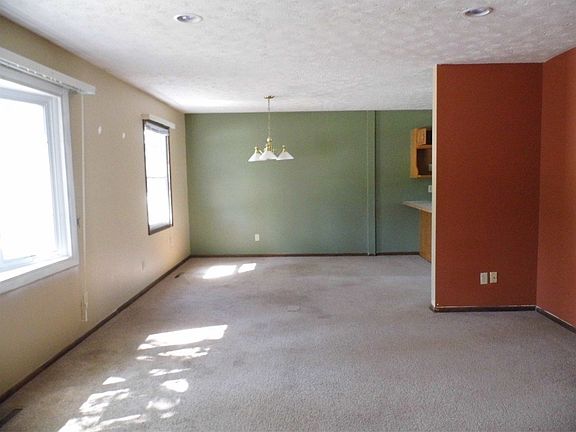 2nd image of 2922 Browning St