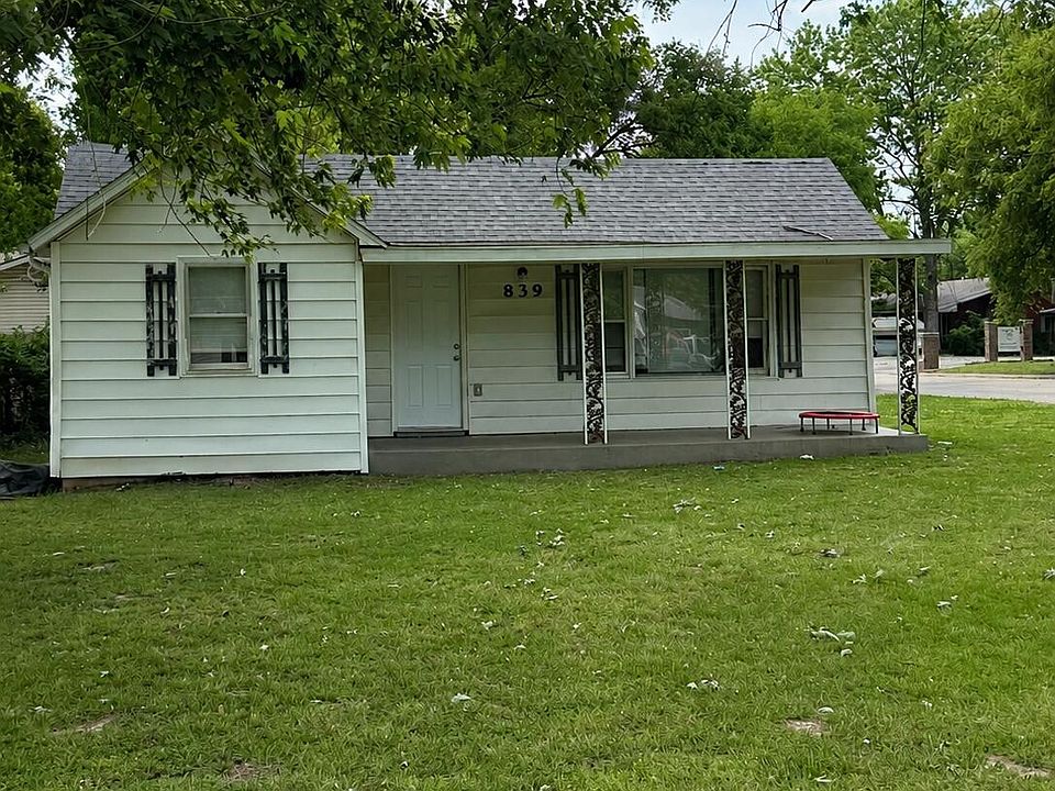 1st image of 839 S West Avenue