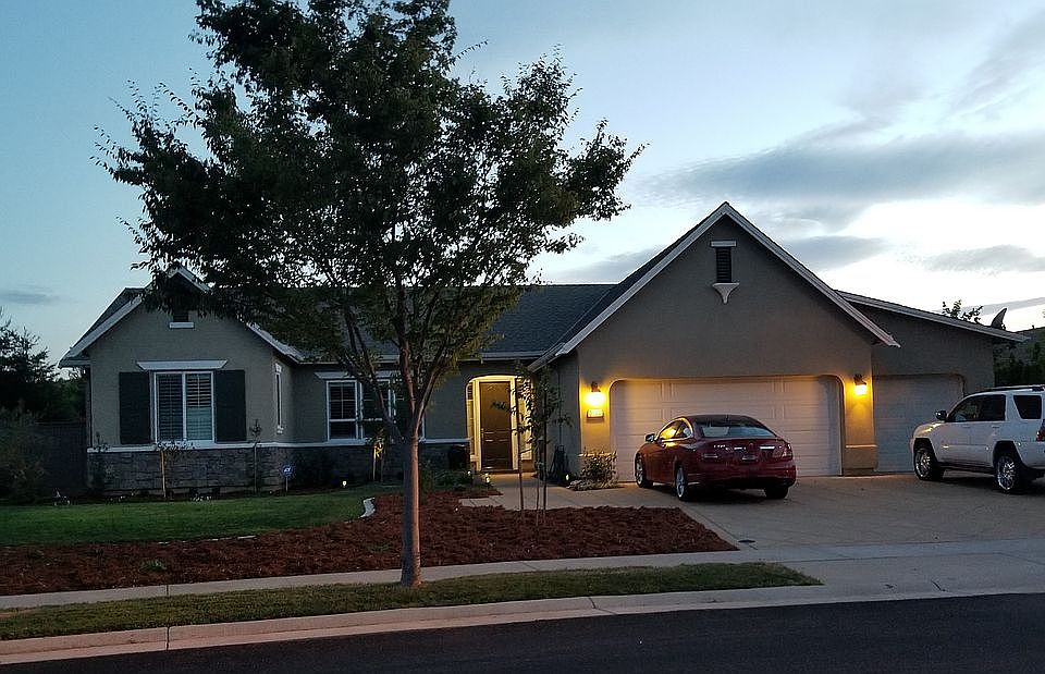 2nd image of 2225 Corin Dr