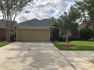 17520 Christopher's Crossing Dr, Baton Rouge, LA 70817