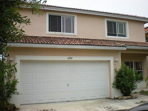 1st image of 6292 Willoughby Cir