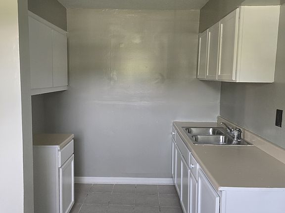 4th image of 3421 Shanks Ln