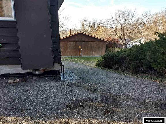 5th image of 332 Hobbit Hole Dr