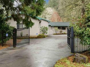 3340 Croisan Creek Rd S, Salem, OR 97302