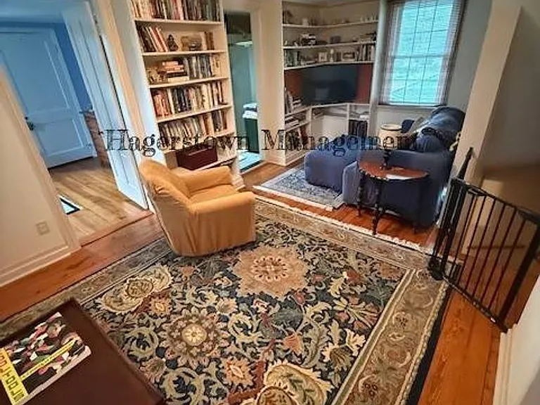 7500 Mountain Laurel Rd — Photo 11