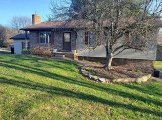 208 Whitney Ln, Bristol, TN 37620