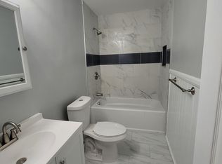 170 Fairmont Ave #3, Worcester, MA 01604