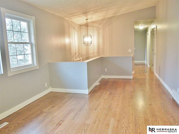 3rd image of 5706 S 152nd Avenue Cir