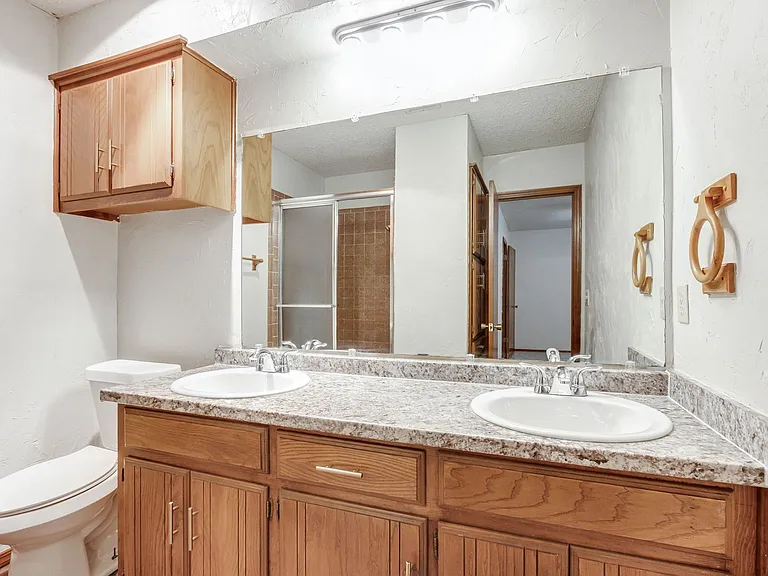 1705 N Gleason Ave — Photo 40