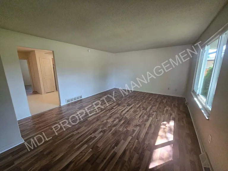 5700 Lessandro St — Photo 3