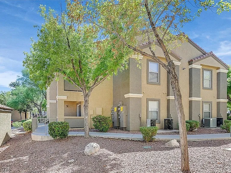 2300 Silverado Ranch Blvd #1132 — Photo 10