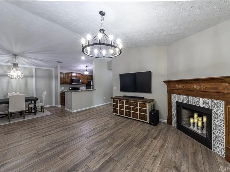 open to the dining room