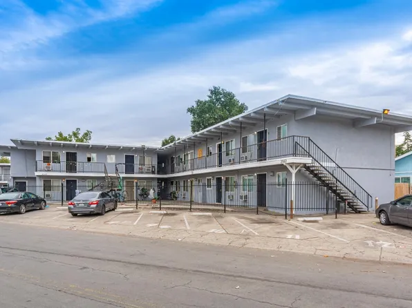 2562 Traction Ave, Sacramento, CA 95815