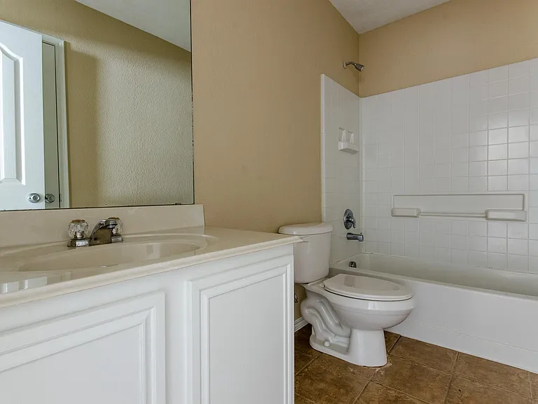 249 Niagara Falls Dr — Photo 18