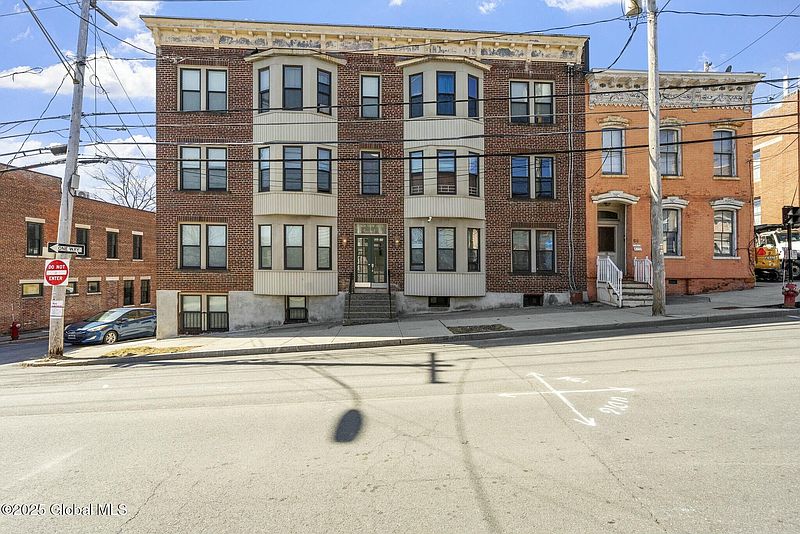 3rd image of 56 Second Avenue