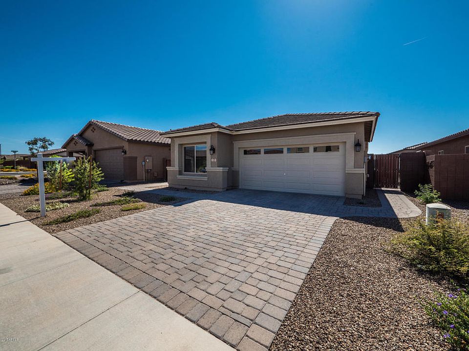 1st image of 379 W Evergreen Pear Ave