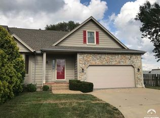 2206 Greenbrier Dr, Lawrence, KS 66047