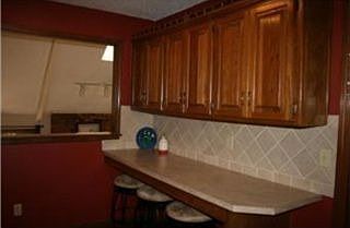 5th image of 7807 Garnett St