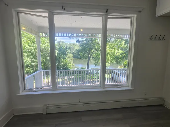 (undisclosed Address), Riverhead, NY 11901