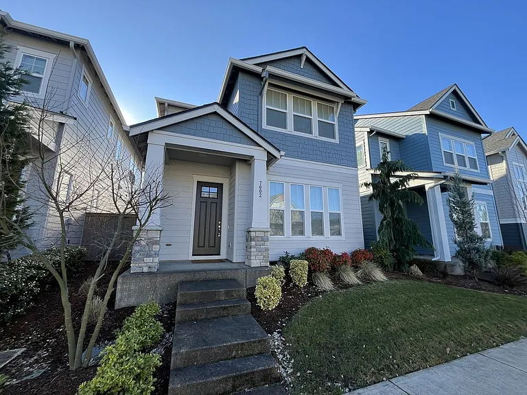 7002 SE Genrosa St — Photo 3
