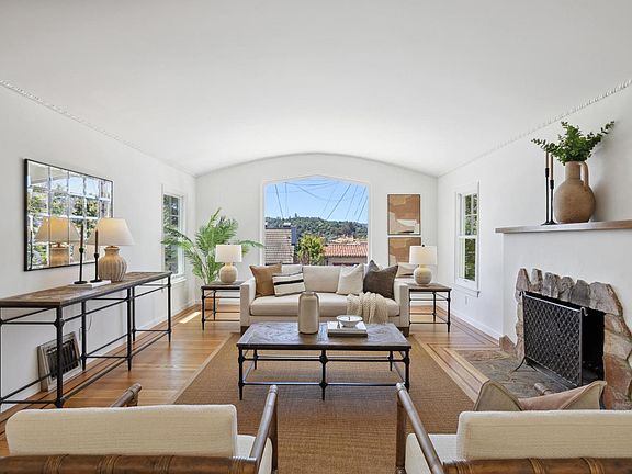 3rd image of 10 Curtis Avenue