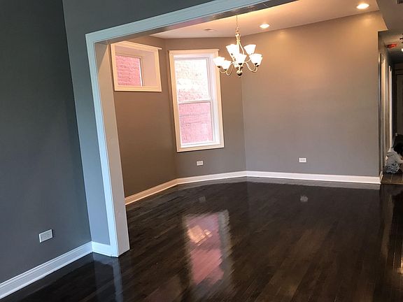 3rd image of 2324 S Lawndale Ave