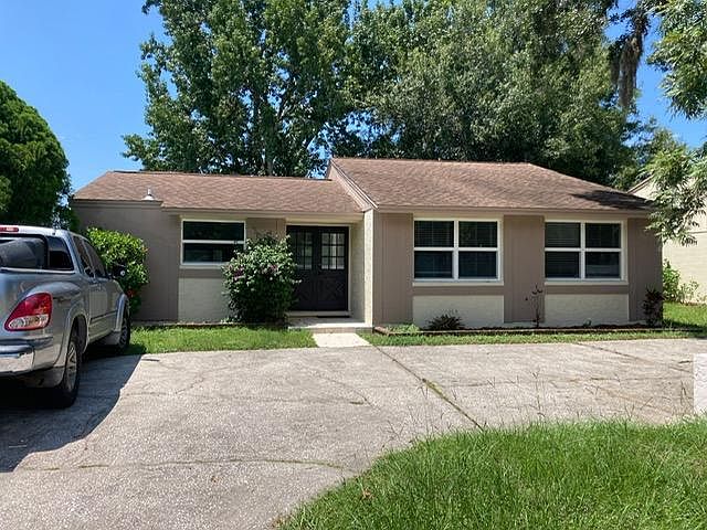 1st image of 3205 Sandspur Dr