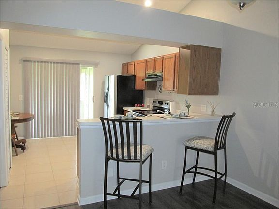 3rd image of 108 Reserve 200 Cir