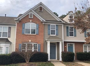 102 Walnut Woods Dr, Morrisville, NC 27560