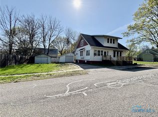 117 S Madison St, West Unity, OH 43570