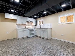 3911 W 83rd Pl #B, Chicago, IL 60652