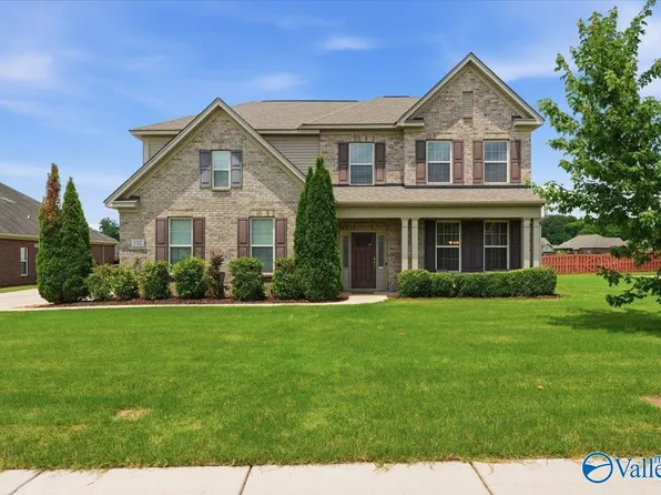 132 Chattooga Pl, New Market, AL 35761