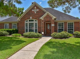 906 Spring Source Pl, Spring, TX 77373