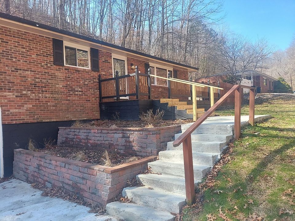 1st image of 1371 Knapp Ave #1