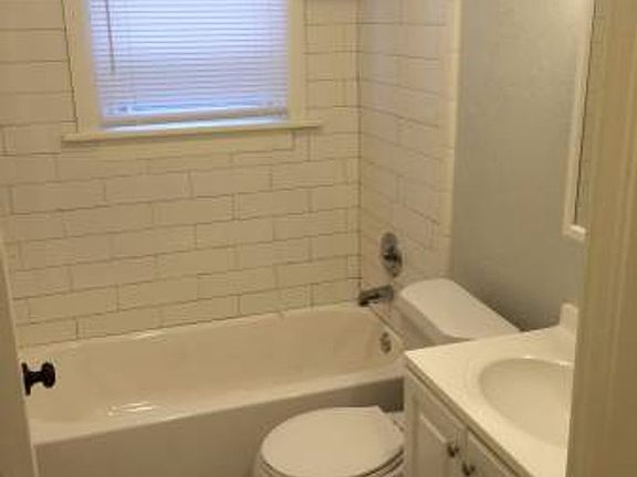 5th image of 2400 NW 20th St #2400