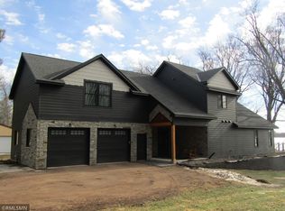 12150 Loon Dr, Pine City, MN 55063