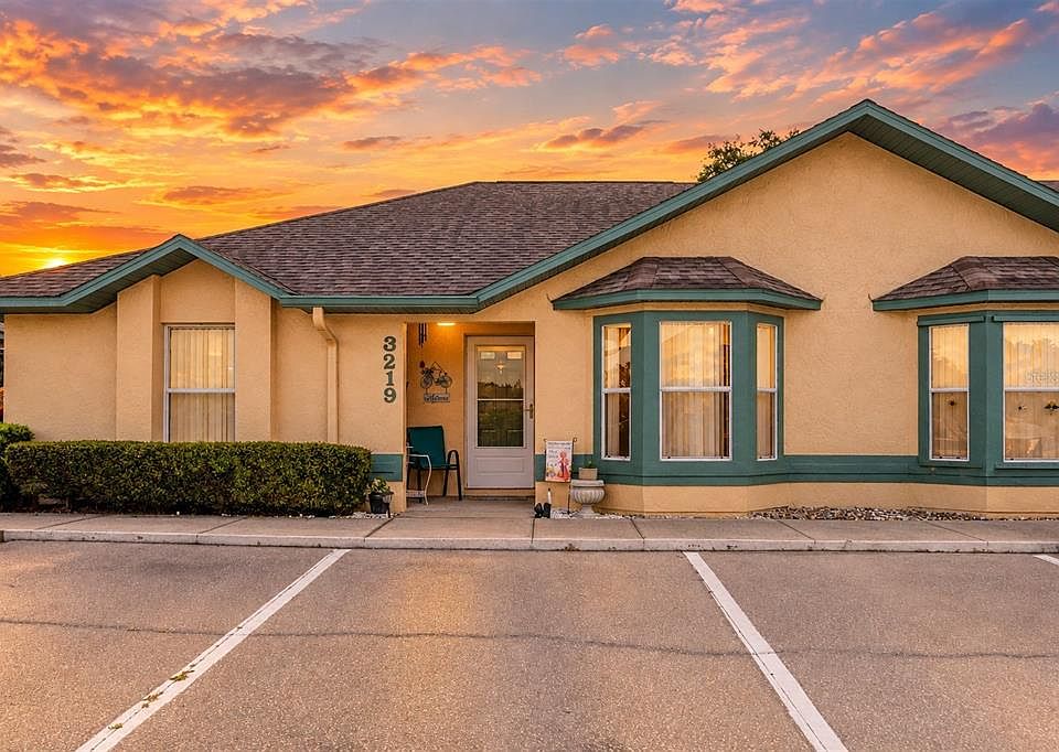 1st image of 3219 VILLA WAY CIRCLE