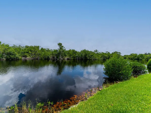 1385 Mainsail Dr Unit 1801, Naples, FL 34114