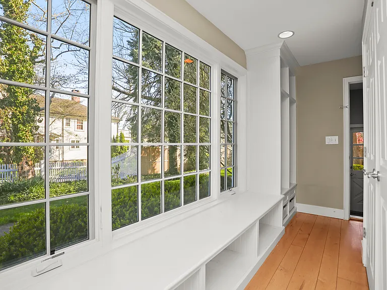 1005 Old Post Rd — Photo 6