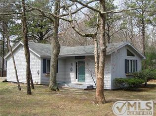 19 Harborview Dr, East Falmouth, MA 02536
