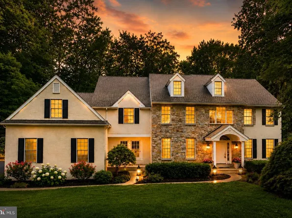 6 Forest Glen Dr, Chester Springs, PA 19425