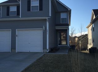 9870 N Lewis Ave, Kansas City, MO 64157