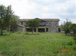 17101 Pearce Ln, Del Valle, TX 78617
