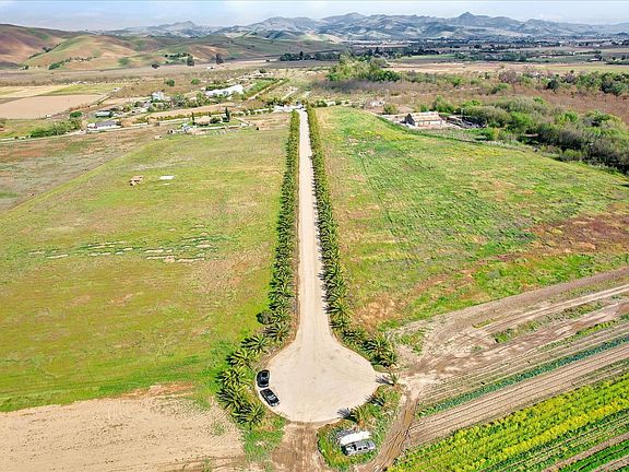 5th image of 8100 Sofie Ct