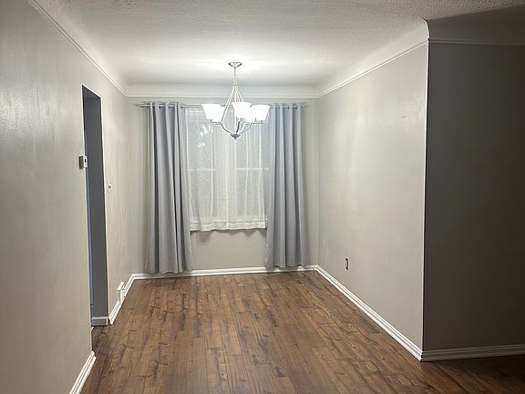 5th image of 1150 Eastwood Ave
