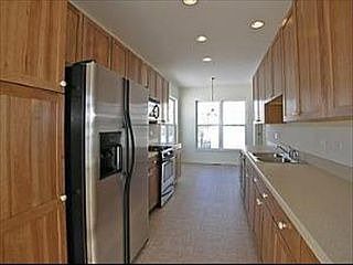 2nd image of 561 Shoreline Dr